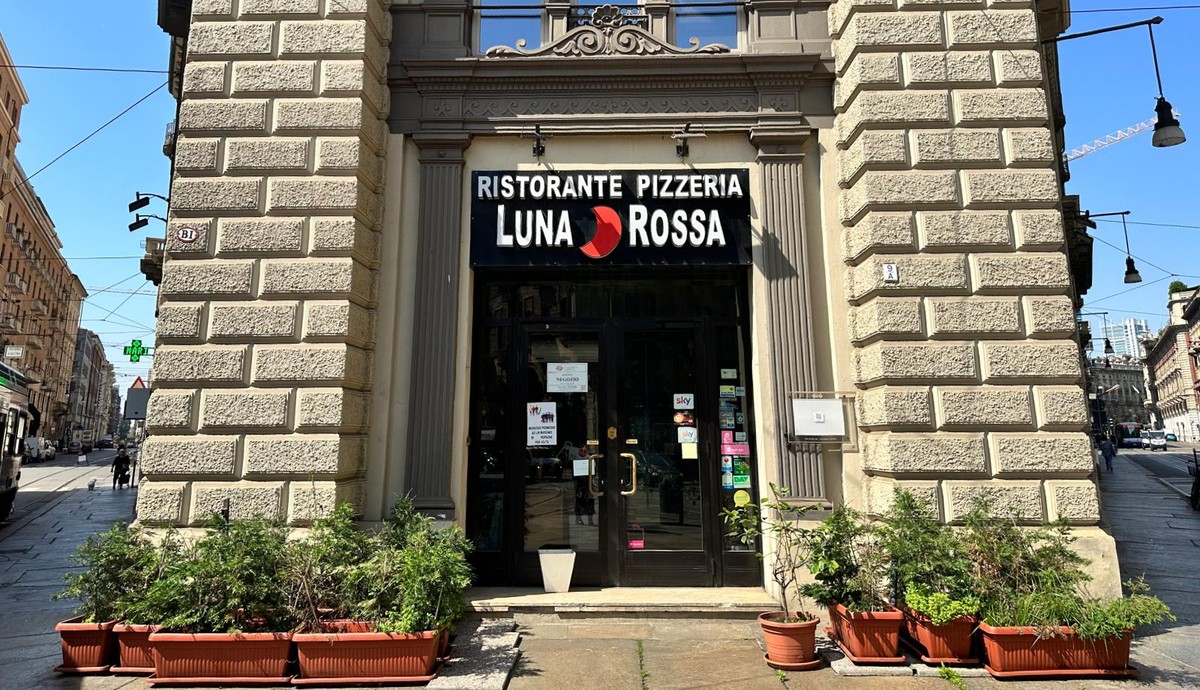 Il Centro Di Torino Perde Un Altro Locale Ha Chiuso La Pizzeria Luna