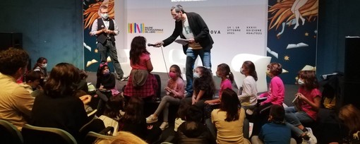 Salone del Libro, torna Adotta uno scrittore: incontri tra autrici e autori e le scuole di tutta Italia