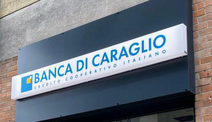 banca caraglio insegna