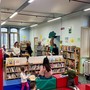 Inaugurato lo scaffale inclusivo con materiale CAA presso la Biblioteca di Collegno