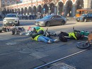 Ciclisti 'morti' a Porta Nuova contro il nuovo codice: &quot;Un attacco alle zona 30&quot; [FOTO]