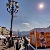 Piazza Vittorio fino a domenica diventa lo scenario di Cioccolatò: un evento goloso da non perdere e di cui abbiamo incontrato alcuni protagonisti