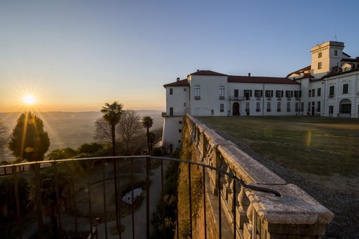 castello di masino al tramonto