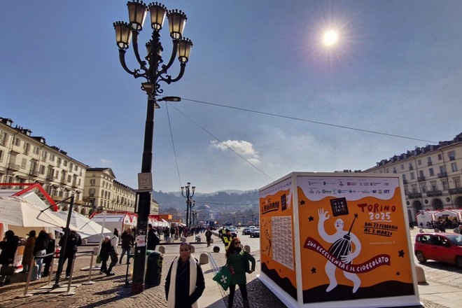 Piazza Vittorio fino a domenica diventa lo scenario di Cioccolatò: un evento goloso da non perdere e di cui abbiamo incontrato alcuni protagonisti