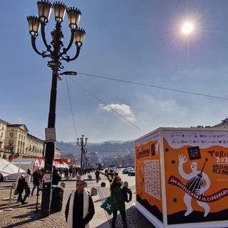 Piazza Vittorio fino a domenica diventa lo scenario di Cioccolatò: un evento goloso da non perdere e di cui abbiamo incontrato alcuni protagonisti