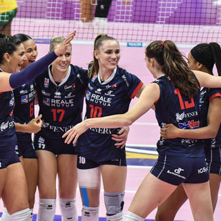 Volley, Reale Mutua Fenera Chieri ’76 a Monza a caccia della sua quarta final four di Coppa Italia