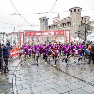 Oltre 10 mila runners colorano le vie di Torino per la Deejay Ten