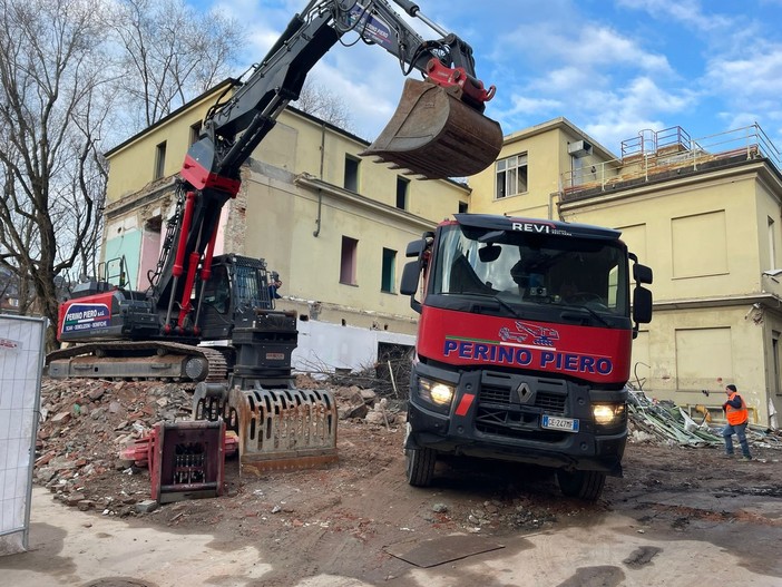 Il furto nel cantiere dell'ex Maria Adelaide