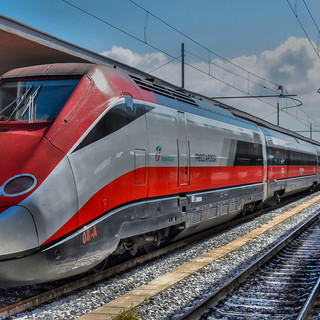 Treno superveloce da oltre 900 posti da e per Torino dall'11 giugno