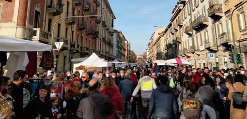 Una festa floreale al Cit Turin