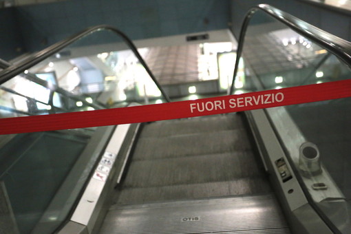 Scale mobili della metro rotte a Torino, InfraTo elabora un piano