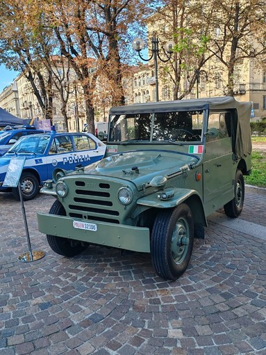 In mostra alcuni veicoli storici, come l'Alfa Romeo Tonale