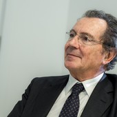 Intesa Sanpaolo, Gros Pietro riapre la corsa