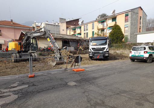 Al via i lavori per il nuovo parcheggio al posto dell’ex distributore Agip di Luserna San Giovanni