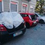 Troppi raid vandalici contro le auto in sosta: “Nessuno parcheggia più lungo la Dora”