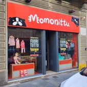 Il negozio &quot;Momonittu&quot; in via Cibrario