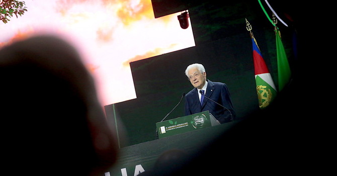 Standing ovation per Mattarella all'Anci: &quot;Voi sindaci siete una magnifica raffigurazione dell'Italia&quot; [FOTOGALLERY]