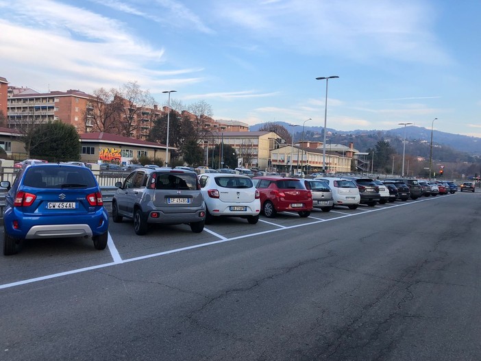 Sos parcheggi, arrivano 40 nuovi posti auto (ma quelli persi sono 60…)