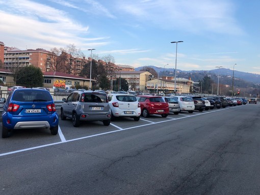 Sos parcheggi, arrivano 40 nuovi posti auto (ma quelli persi sono 60…)