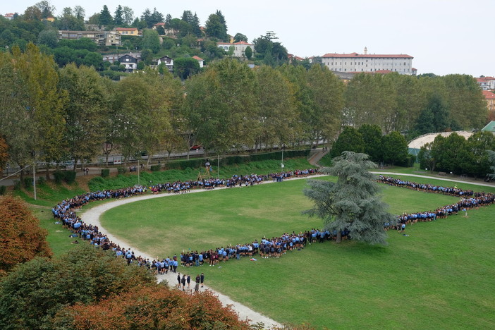 Il raduno in piazza d’Armi (foto di Davide Milanesi)