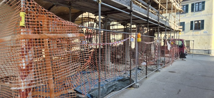 Il cantiere di piazza Ploto dove si è verificato il crollo