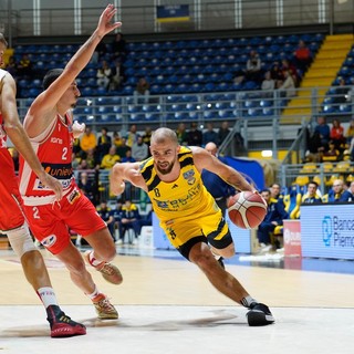 Trasferta delicata per la Reale Mutua Basket Torino a Bologna