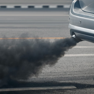 La Consulta per l'ambiente chiede al Comune di avvertire i cittadini: &quot;Le auto pesanti producono più inquinamento e CO2&quot;