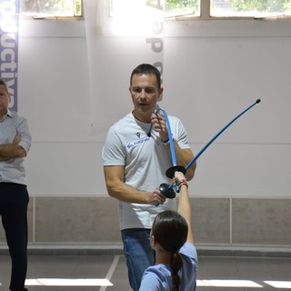 Paolo Gay durante il suo viaggio per promuovere la scherma in terra argentina