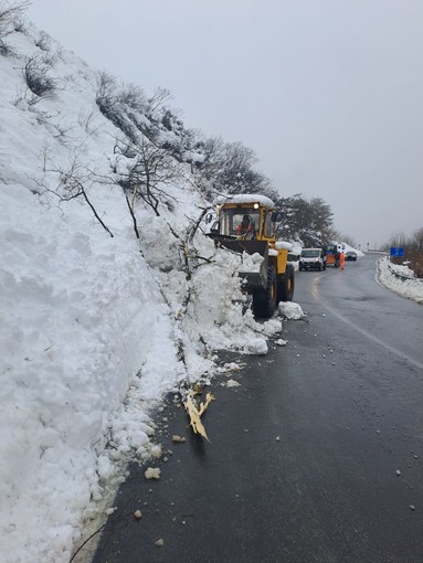 Pericolo valanghe rientrato: riaperte le provinciali 169 e 170