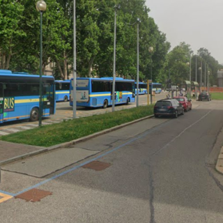 Davanti a Torino Esposizioni, un progetto per sostituire parcheggi bus e auto con un'area verde e pedonale