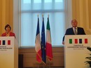 Italia-Francia, Tajani prova a sbloccare l'assedio di Torino: &quot;Traforo del Monte Bianco aperto a Natale&quot;