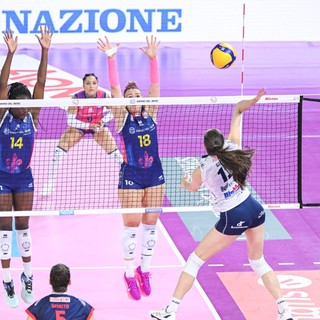 Volley, la Reale Mutua Fenera Chieri ’76 cede a Scandicci