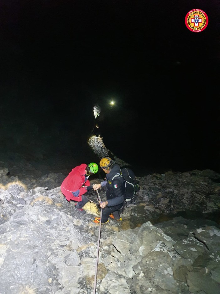 Cesana Torinese, due escursioniste bloccate vicino alla Cima Dorlier: portate in salvo dal Soccorso Alpino