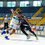 Basket: Reale Mutua sconfitta da Cantù ma non mancano le note positive