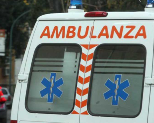 L'incidente in largo Brescia, all'angolo con corso Palermo