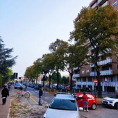 Piazza pedonale davanti all'Alvaro-Gobetti, ma via Romita resta aperta alle auto