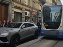 Lamborghini in malasosta blocca tram e auto in via XX Settembre