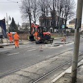 Percorsi pedonali protetti e nasi agli incroci: ecco i lavori in via Stradella