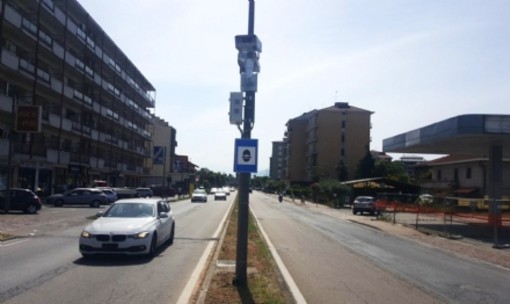 L'autovelox di strada Torino a Beinasco che ha sollevato molte polemiche