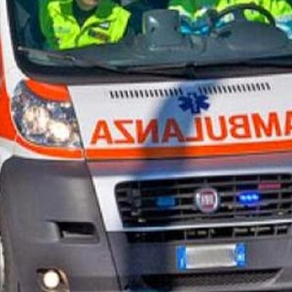 Soccorsi per un incidente sulla strada statale 565