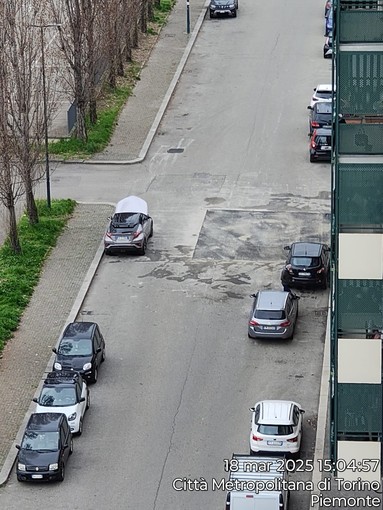 Viabilità dissestata in via Rignon