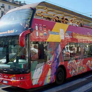 Torino: ponte del 25 aprile, è boom di turisti con il 90% degli alberghi prenotati