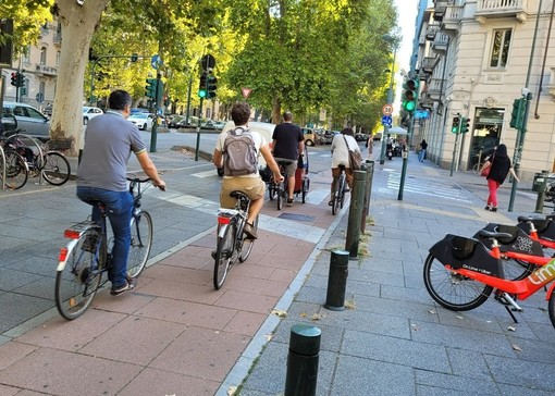 Torna la pedalata Torino-Venaria per promuovere la mobilità attiva e sostenibile