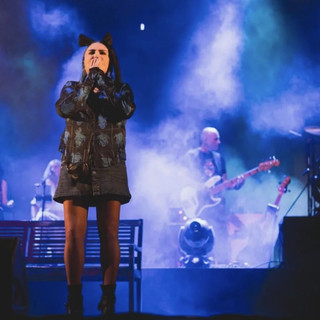 Lorendana Berté sul palco di Palmi, foto dal suo profilo Instagram