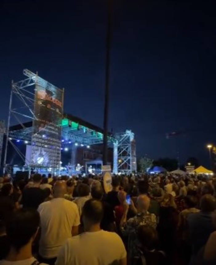 Musica, spettacolo e divertimento: successo per il Beinasco Summer Festival