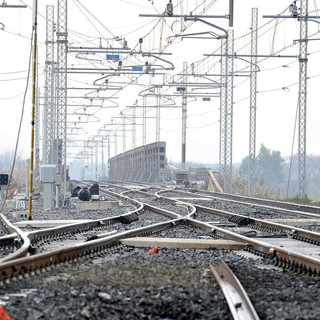 Treni: sabato notte si interrompe la circolazione tra Villanova e Asti, modifiche sulla linea Torino-Genova