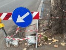 Ancora non sistemata la buca di corso Massimo all'angolo con corso Raffaello