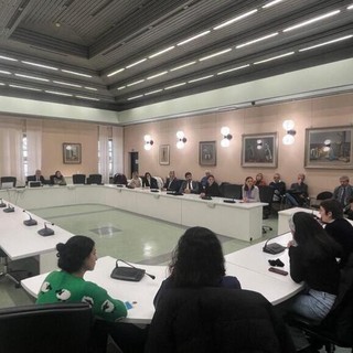 Borse di studio, confronto con gli studenti a Palazzo Lascaris