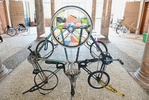 Biciclette in esposizione