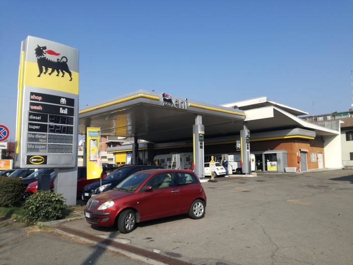 distributori di benzina